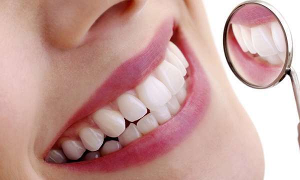 Răng sứ Ceramill có độ ổn định và bền chắc lâu dài, độ tự nhiên gần giống như răng thật